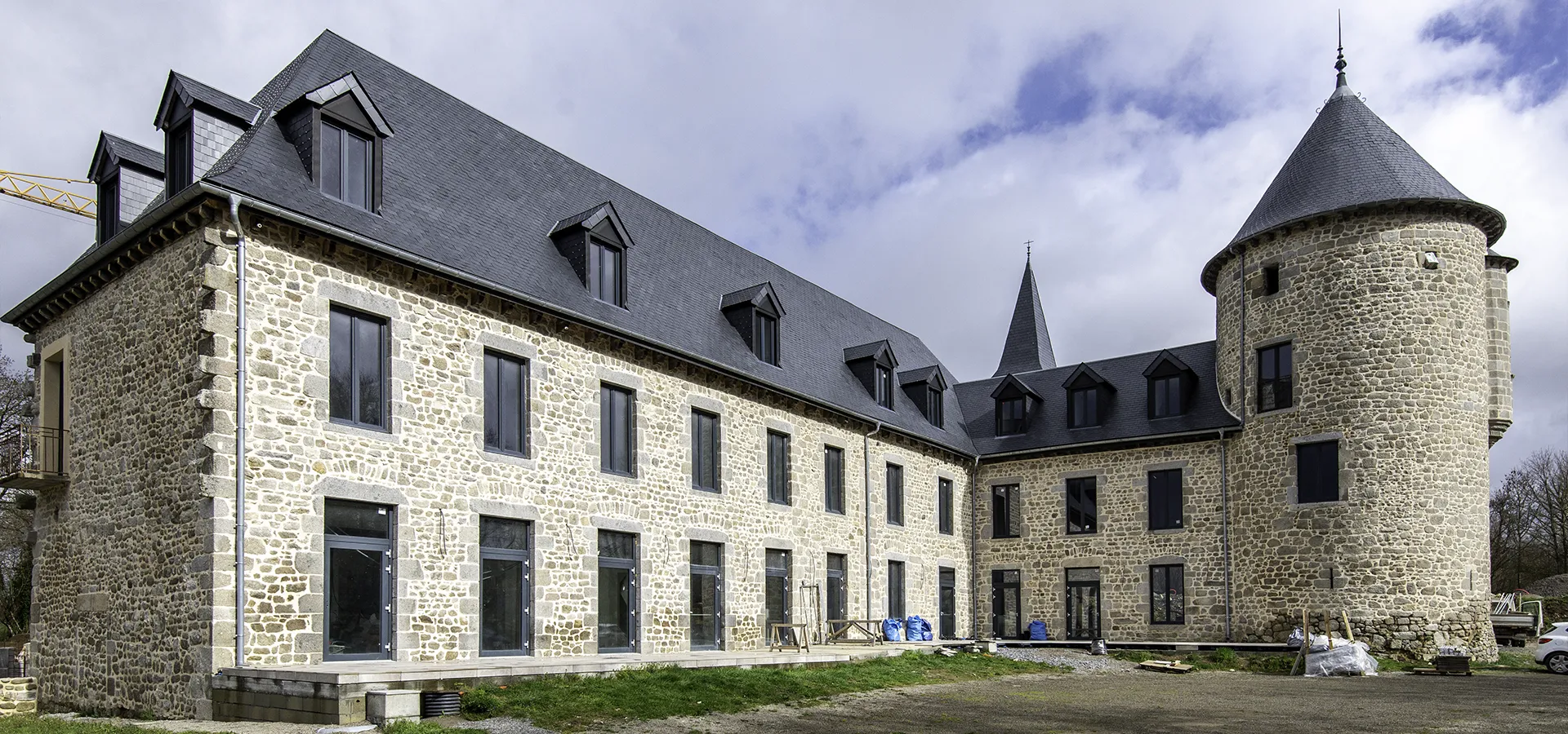 Le château du Theil à Ussel est en cours de rénovation et deviendra bientôt un hôtel 4 étoiles